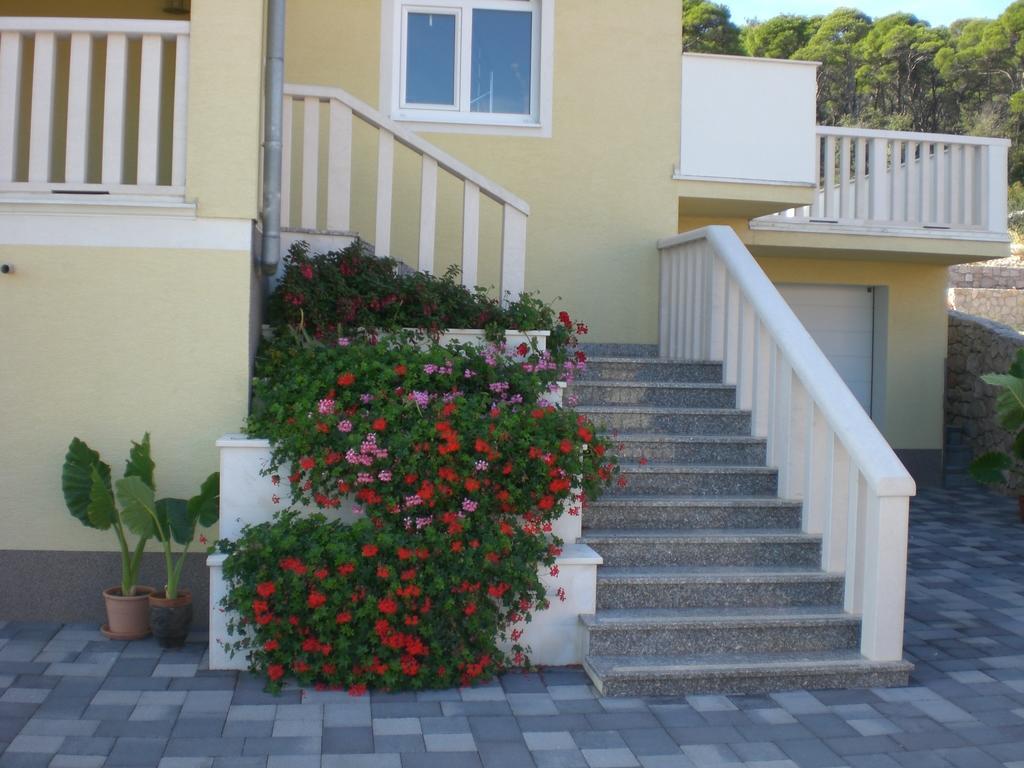 Apartments Villa Lora Kraj  المظهر الخارجي الصورة
